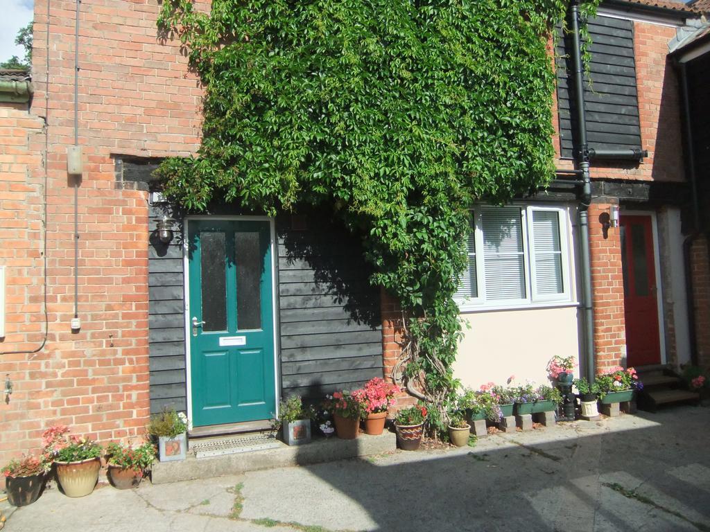 Hector'S Barn Apartments At Rosewood House Taunton Extérieur photo
